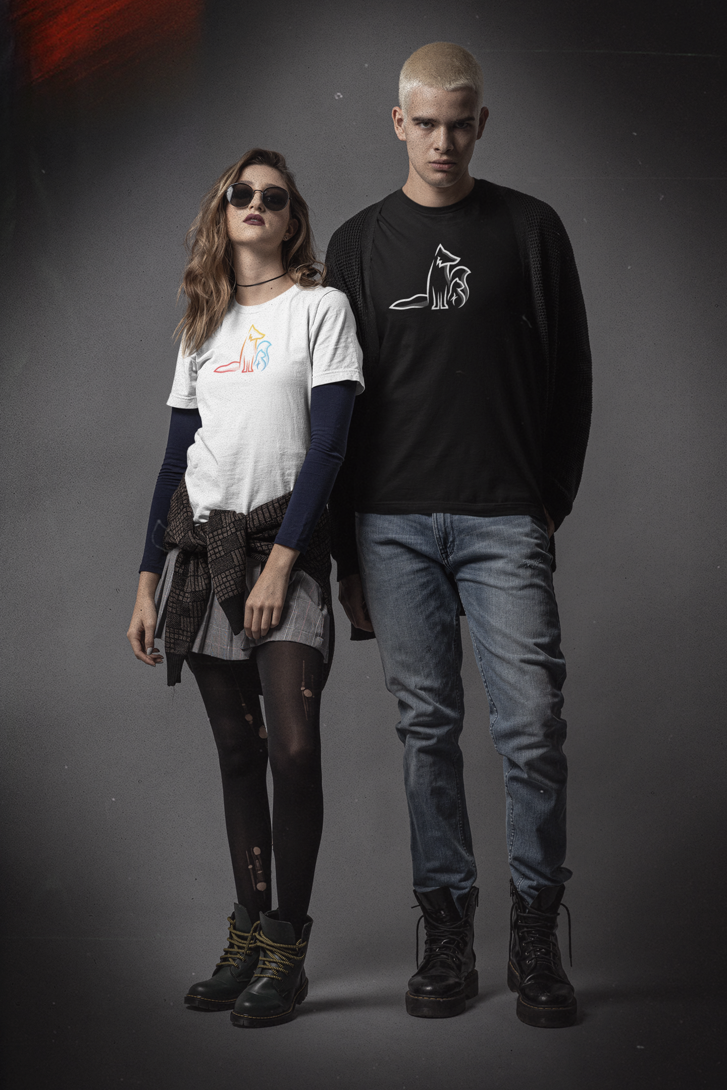 T-Shirt Premium Schwarz - Kontrast Logo
