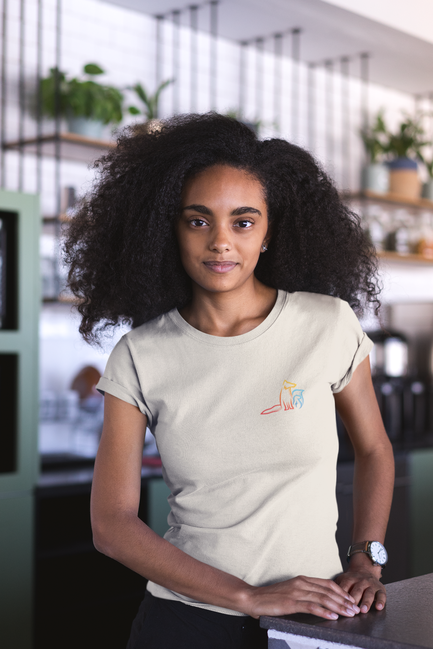 T-Shirt Basic - Minimalistic Logo