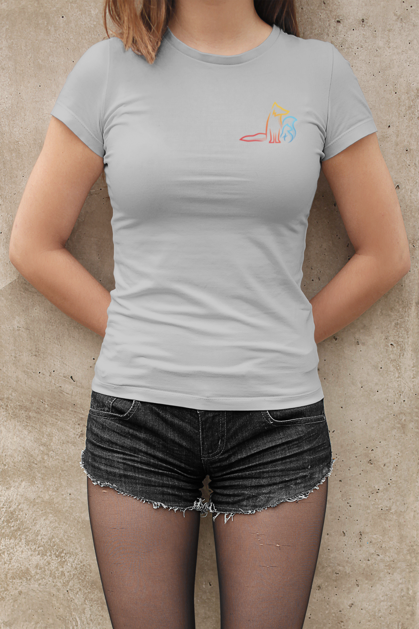 T-Shirt Basic - Minimalistic Logo