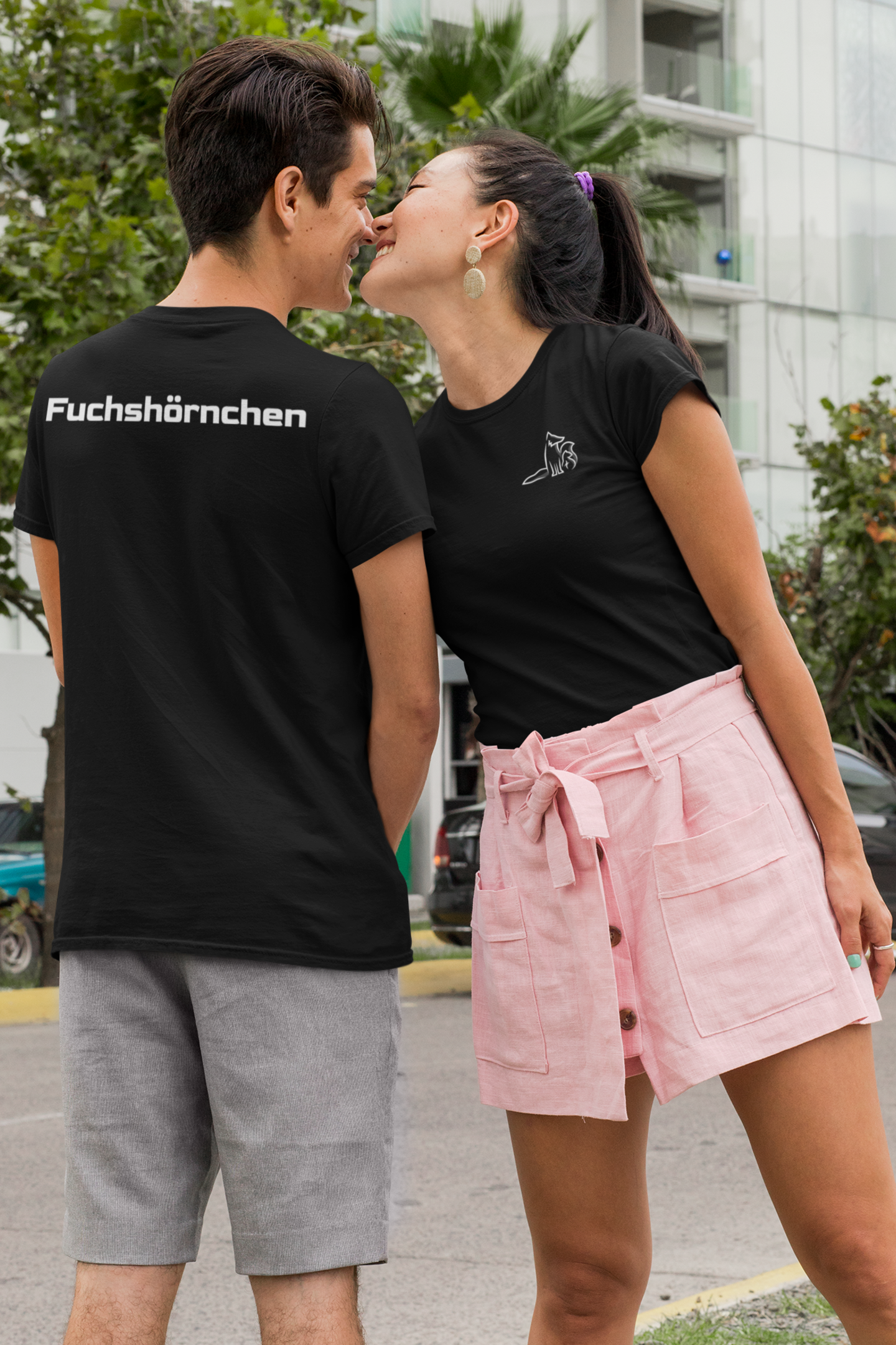 T-Shirt Premium Schwarz - Kontrast Logo und Schriftzug
