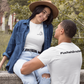 T-Shirt Premium Weiß - Kontrast Logo und Schriftzug