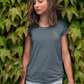 T-Shirt Basic - Minimalistic Logo